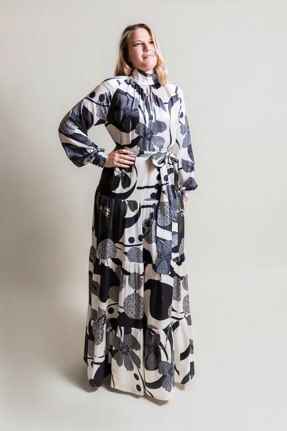 Baroque dress